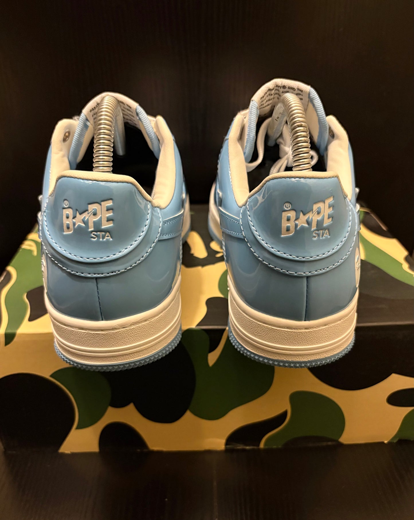 B*pestas Blue/White